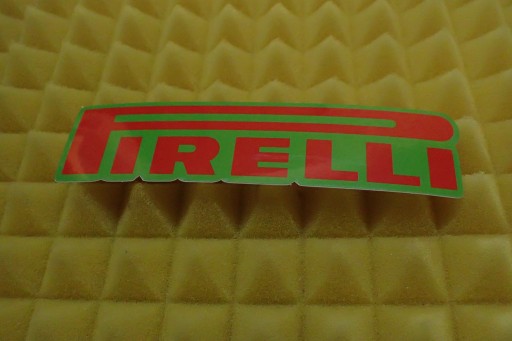 NÁLEPKA PIRELLI NÁLEPKA 12,5 x 3 cm