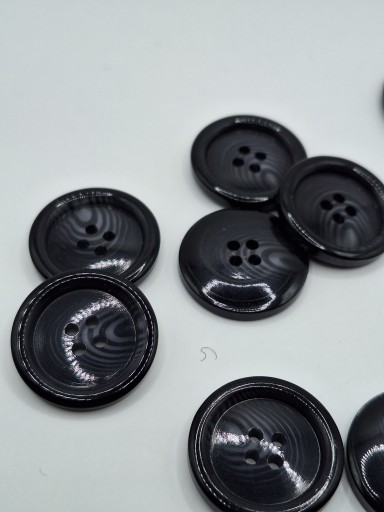 Oblekové gombíky pre pánske kabáty, 4 otvory, 25 mm, námornícka modrá