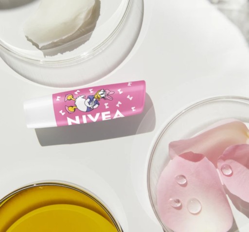 NIVEA DAISY DUCK DISNEY EDITION Ochranný rúž - hydratačný 4,8g