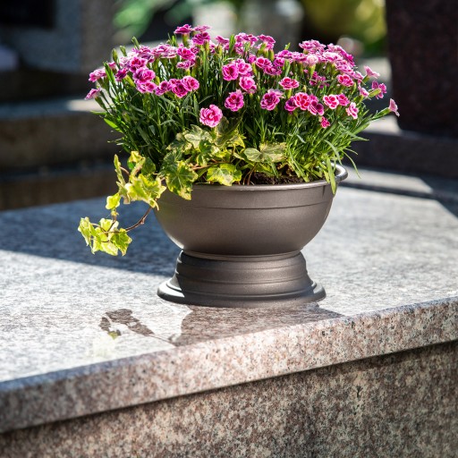 CINTORINOVÝ KVETINÁČ MISKA PRIKRÝVACÍ GRAF TRÁVNIKA NÁHROBOK PLAST 18cm