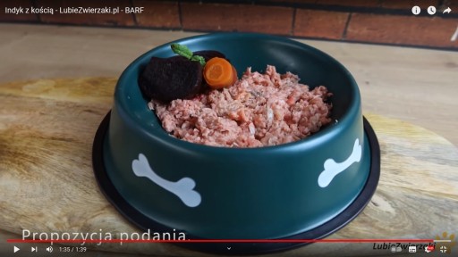 Surové mrazené mäso mokré krmivo pre psov morčacie mäso s kosťou 1kg BARF