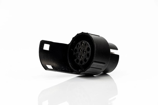 ADAPTÉR 7/13 REDUKCIA ADAPTÉRA ZÁSUVKY