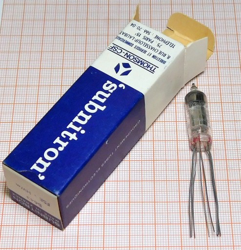 5643 THOMSON France subminiatúrna lampa xenónová tyratrónová NEPOUŽITÁ