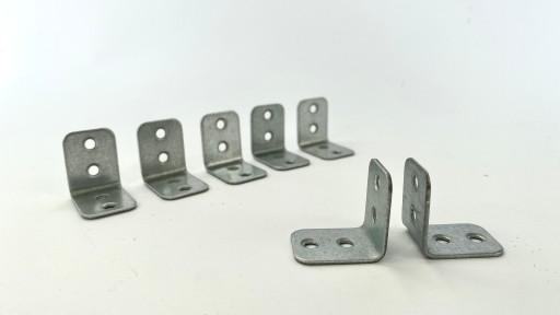 Kovový nábytkový uholník 230 x 230 x 18 mm 10 ks