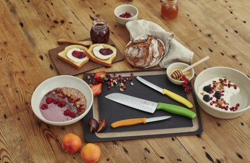 VICTORINOX NÔZ NA OVOCIE ZELENINA S NASTAVENÍM 8CM RUŽOVÝ