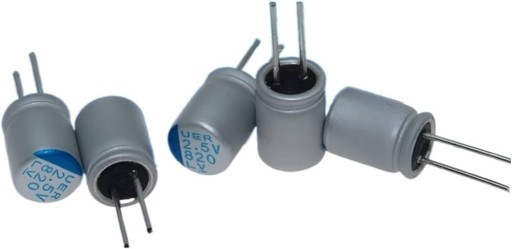 Kondenzátor 820uF-2.5V 820uF/2.5V 6.3X8 lowESR 105C