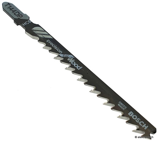 Hrubý kotúč priamočiarej píly na drevo Bosch T144DP