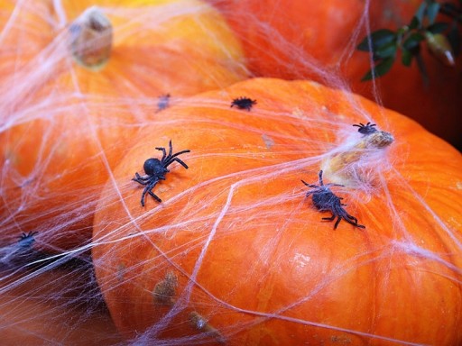 SET Veľké halloweenske pavučiny a strašidelné halloweenske balóny, 10 ks