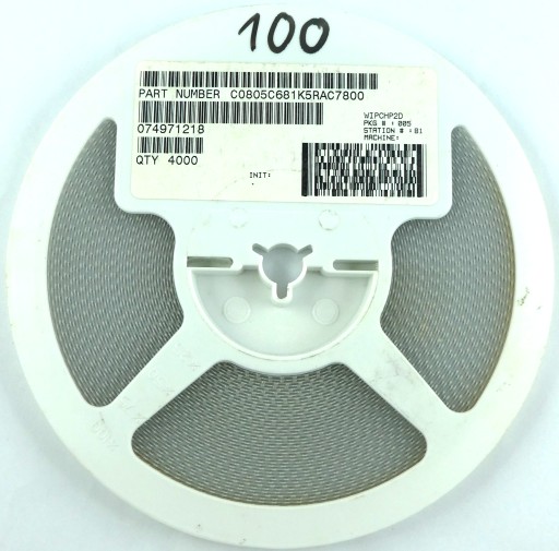 Keramika 680pF 0,68nF 50V 10% 100ks.