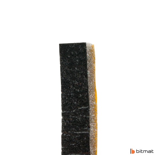 Samolepiace tesnenie na dvere, okná, penová protiprievanová izolácia, 0,5 cm