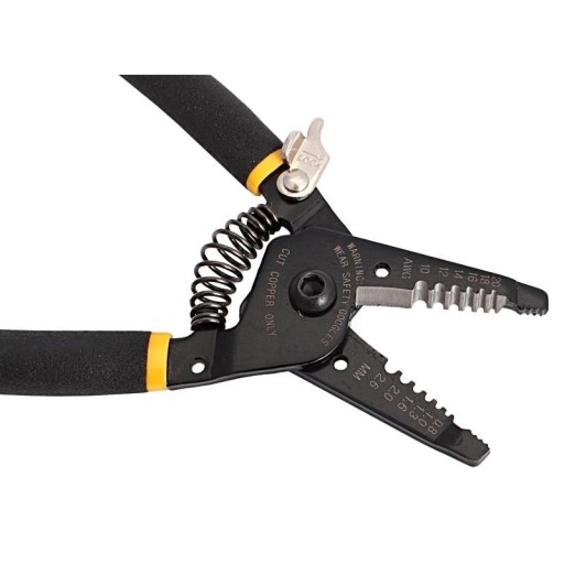IZOLAČNÉ KLIEŠTE 160 MM PRACOVNÝ ROZSAH 0,8-2,6 MM