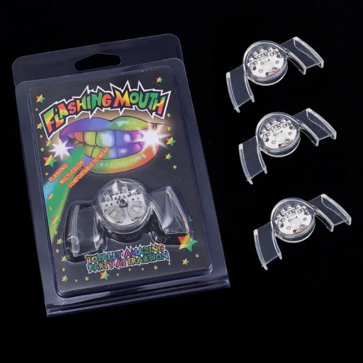 ŽIAREJÚCE ZUBY RGB ŽIARIACE KRYTKY ZUBOV LED HALLOWEENSKÉ KRYTY NA UPÍRSKE ZUBY