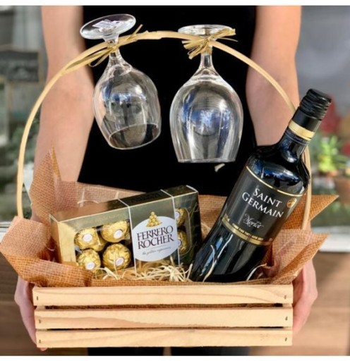 DEKORATÍVNA VÝPLŇ NA DARČEKY SENO 1KG PRÍRODNÁ VLNA