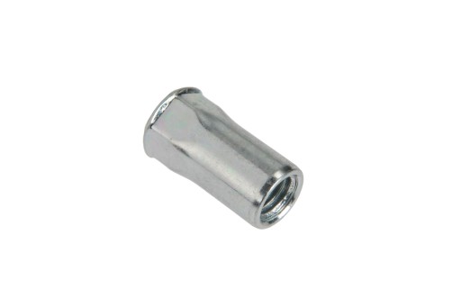 0948305 Šesťhranná nitovacia matica M5 x 0,80 mm