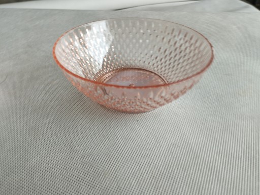Ozdobná červená plastová miska na šalát, 14,5 x 5,5 cm, na občerstvenie
