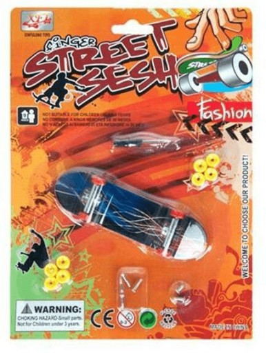 MEGAKREATÍVNY otáčavý skateboard
