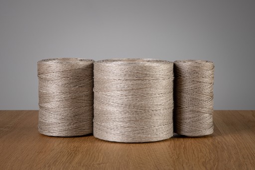 Šnúrka, LESKNUTÁ ŠEDÁ, 250g, 1 ks