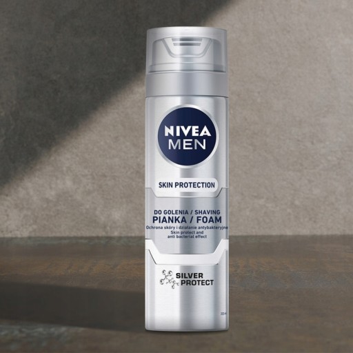 NIVEA MEN Pena na holenie Silver Protect 200 ml