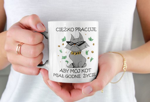 HRNČEK ŤAŽKO PRACUJEM, ABY MOJA MAČKA MALA DÔSTOJNÝ ŽIVOT