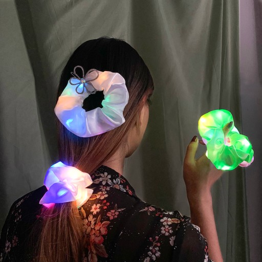 HRUBÁ VLASOVÁ GUMA SCRUNCHIE LED SVIETEĽNÁ 5x