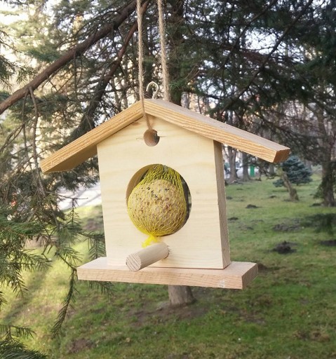Krmítko pre vtáky pre svojpomocnú montáž - verzia...