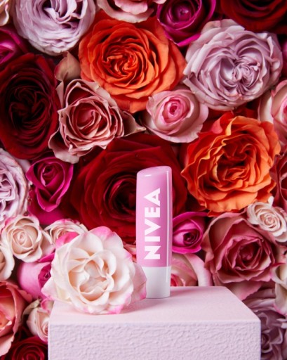 Ochranný rúž NIVEA Soft Rose
