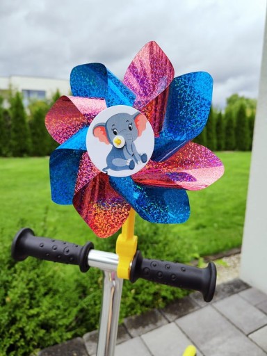VETERNÝ MLÝN NA BICYKEL, 10w