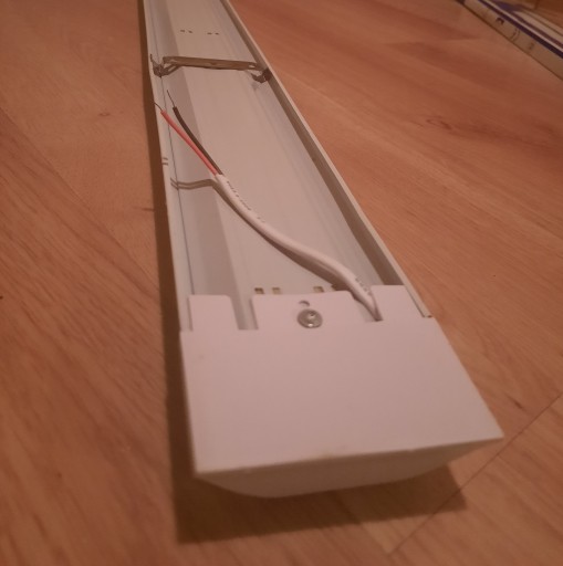 LED garážové svietidlo, dielenské svietidlo, 60cm, 18W
