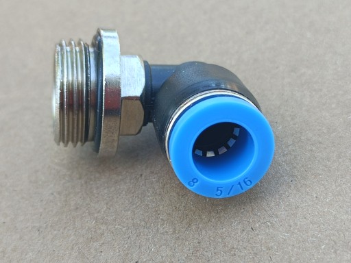Uhlový pneumatický zásuvný konektor fi 8mm závit 3/8
