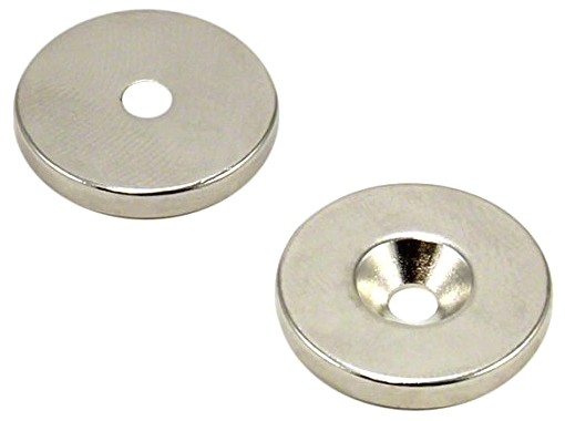 NEODYMOVÝ MAGNET 20x7/3,5x3 mm NA SKRUTKU ks.