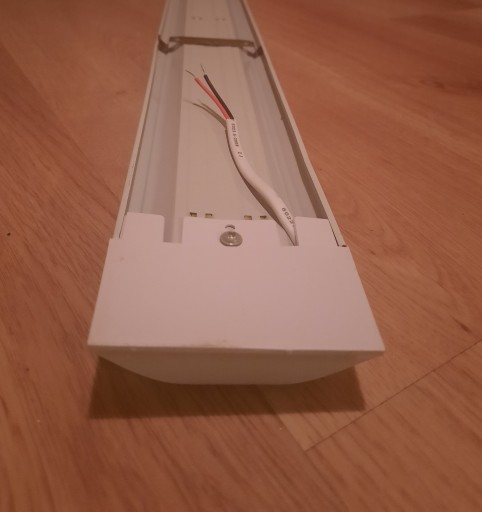 LED garážové svietidlo, dielenské svietidlo, 60cm, 18W