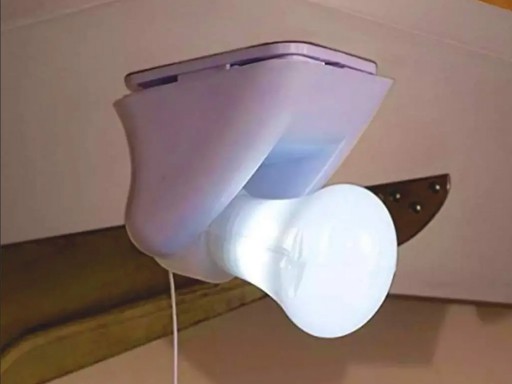 Prenosná samolepiaca lampa na batérie
