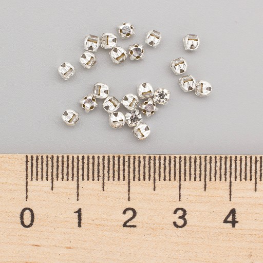 Kamienky na šitie, sklo/mosadz, trieda A, krištáľ, 3-3,2x3-3,2mm, 50ks