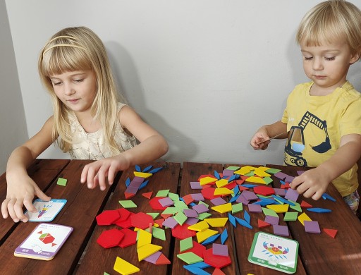 DREVENÉ BLOKY MONTESSORI PUZZLE 155 kusov