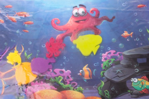 SENSORY NAFUKOVACÍ VODNÁ PODLOŽKA PRE BOJČATÁ CHODBOTA XXL 62X45 CM