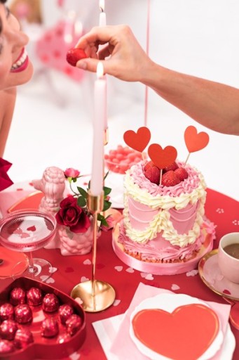 KONFETY RUŽOVÉ SRDCE SRDCE SVADOBNÁ VÝZDOBA VALENTÍN 15G