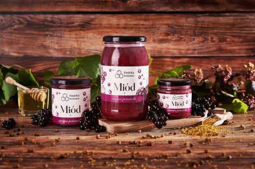 Medová smotana s čiernymi ríbezľami 240g