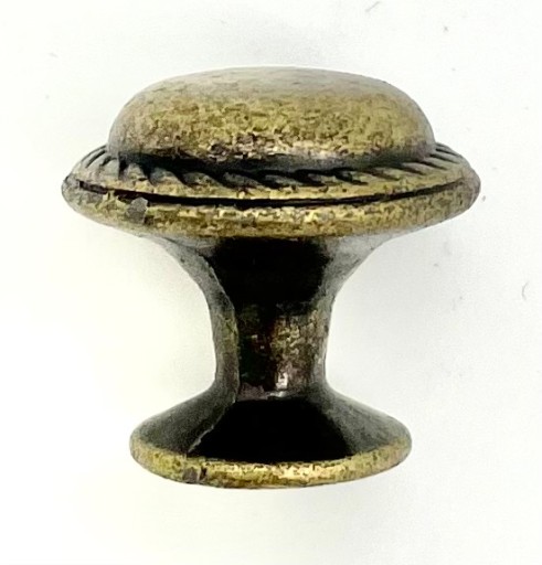 Retro nábytkový gombík, MOSADZ, PATINA