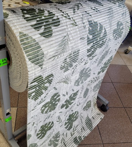 Metrová kúpeľňová predložka, mäkká, rýchloschnúca, 65 cm x 10 cm, MAT-011