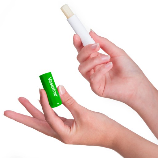 Vaseline Aloe Vera Lip Care balzam na pery rúž 4,8 g