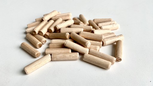 Drevené montážne hmoždinky do nábytku 8 x 3 mm 100 ks