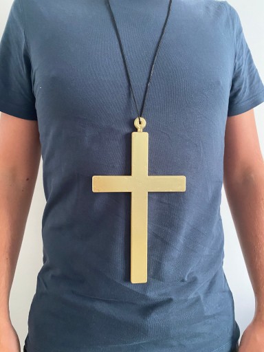 Kríž na šnúrke náhrdelník Priest Nun