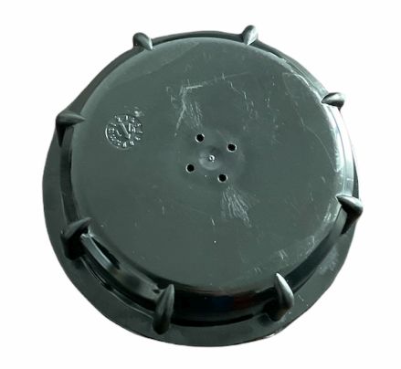 Zástrčkový uzáver DIN 61 s ventilačným otvorom kanistra