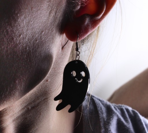 HALLOWEENSKÉ NÁUŠNICE Ghosts, 2 ks