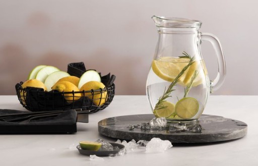 SKLENENÁ DŽVNA NA NÁPOJE ŠŤAVA LIMONÁDA 0,5L