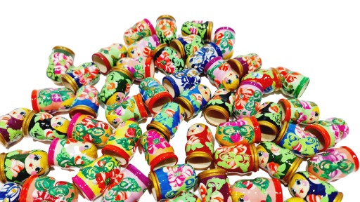 MATRIOSHKA NÁPRSTEN BABIČKA RUČNE MAĽOVANÝ FARBAMI