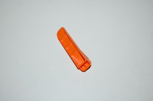 Oddeľovač štiepačiek na TEHLY KĽÚČ LEGO