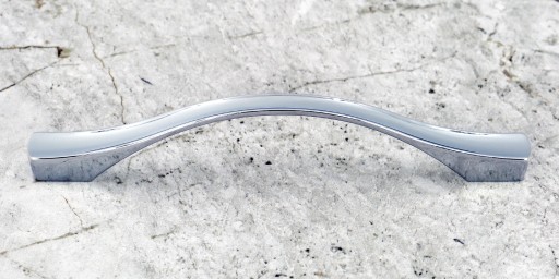 ÚCHYTKA NÁBYTKU KUCHYŇSKÁ SKRIŇKA ÚCHYTKA ZÁSUVKA ÚCHYTKA CHROM. 192MM