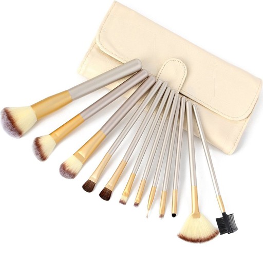 SADA PROFESIONÁLNYCH ŠTETEC NA MAKEUP 12 KS PÚZDRA