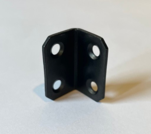 10x Nábytková uhlová nábytková spojka 18x18x30 10ks čierny pozink.